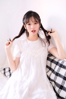 美女在那年短剧免费高清观看